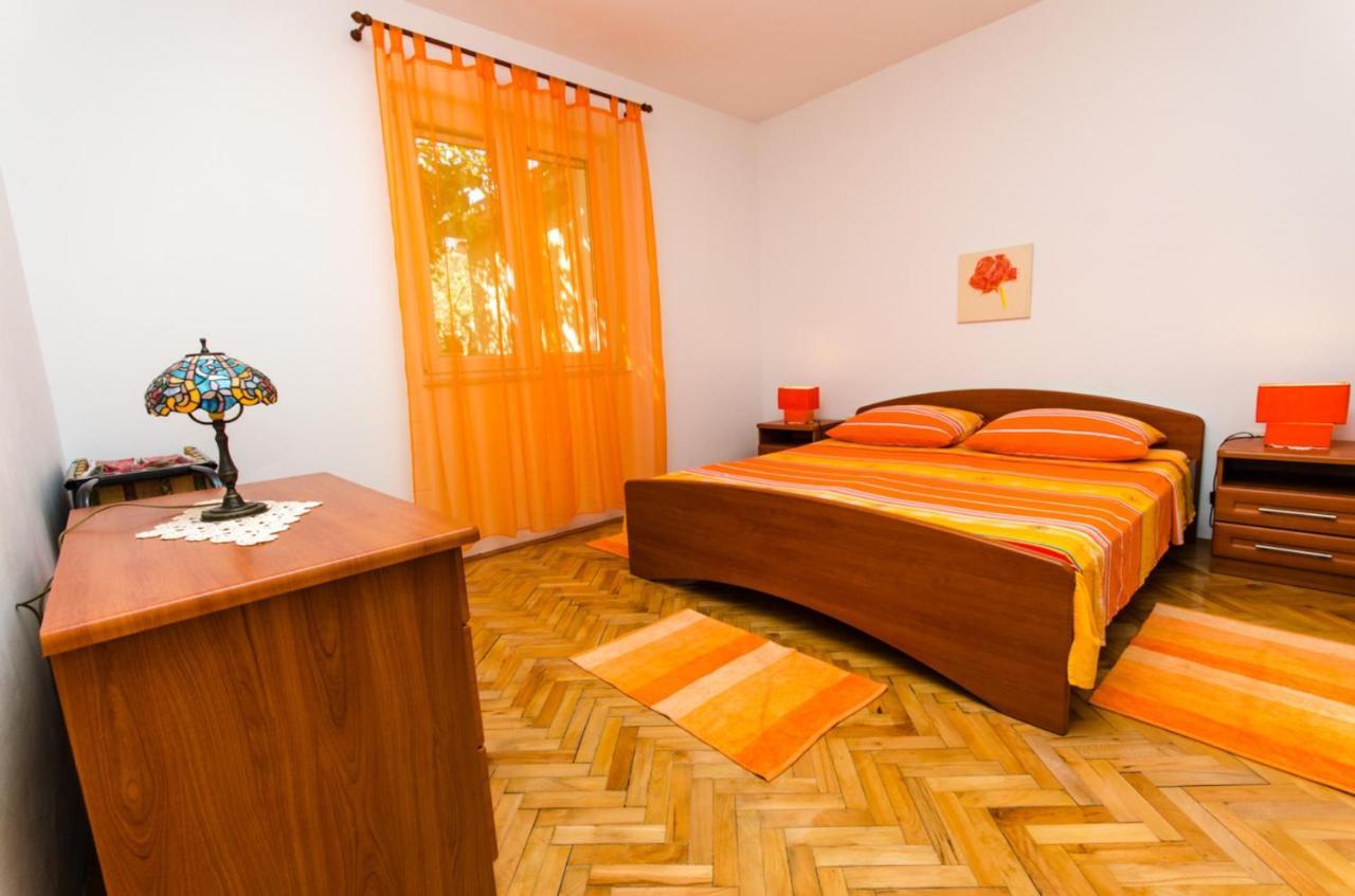Apartments Ivana Trogir Exterior foto